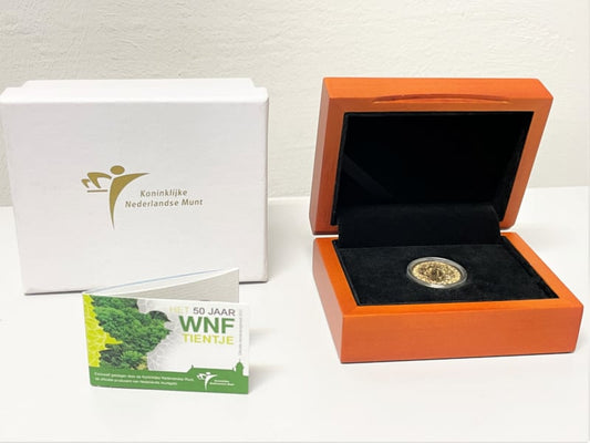 2011  WNF 50 jaar, tien Euro goud in luxe houten doosje